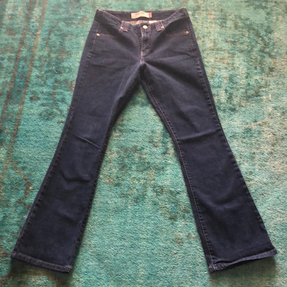 Dark wash Levi’s